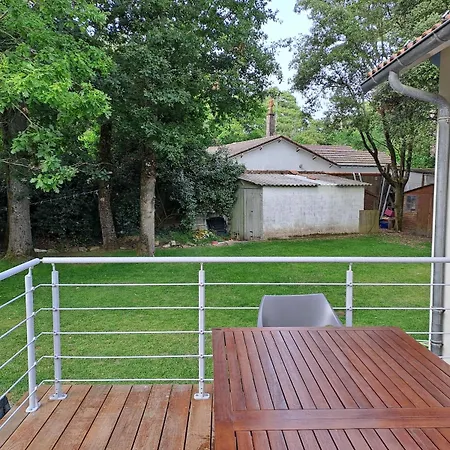 Holiday home Maison De Bord De *